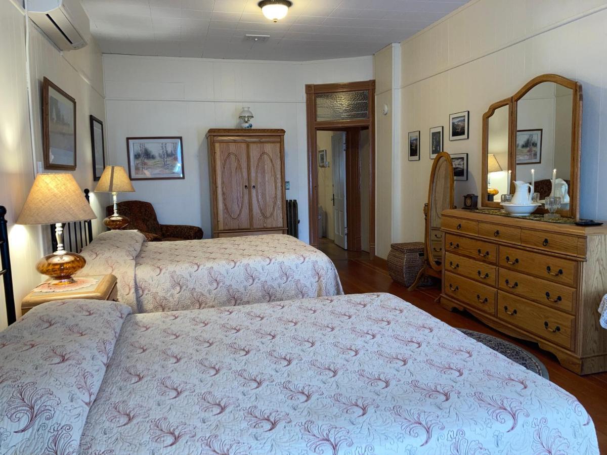 Historic Capitol Hotel Vacation Suites Downtown Buffalo Ngoại thất bức ảnh