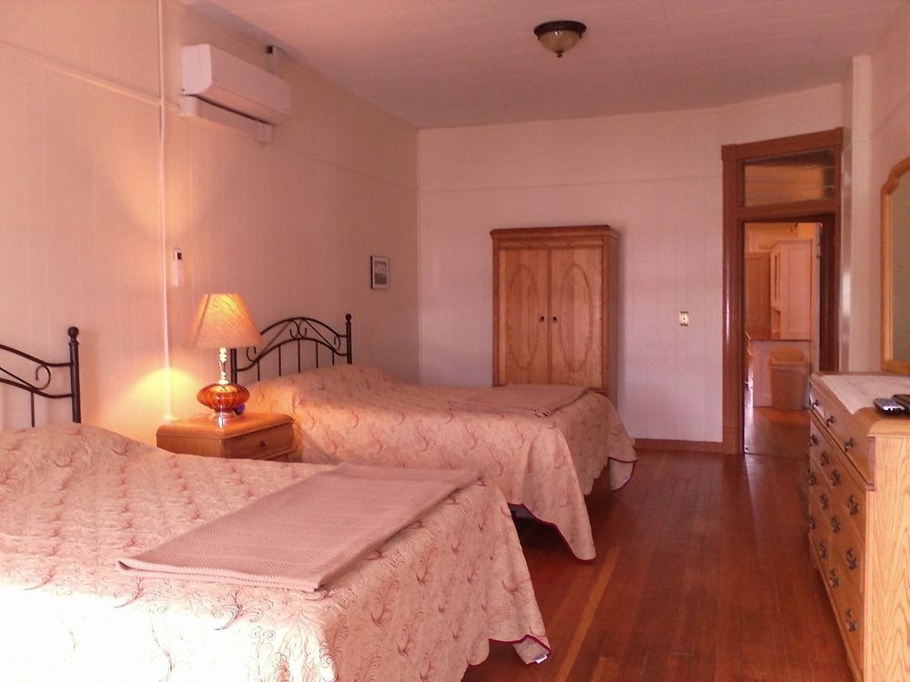 Historic Capitol Hotel Vacation Suites Downtown Buffalo Ngoại thất bức ảnh